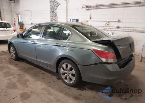 2010 Honda Accord 2.4 Ex-L из США, поврежденный, VIN 1HGCP2F83AA033010